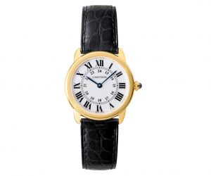 The 18k gold replica Ronde Solo De Cartier W6700355 watches have silver-plated dials.