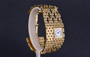 The luxury fake watches are made from 18k gold.