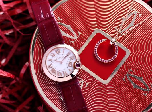 With rose gold and red tone, this Cartier looks passionate.